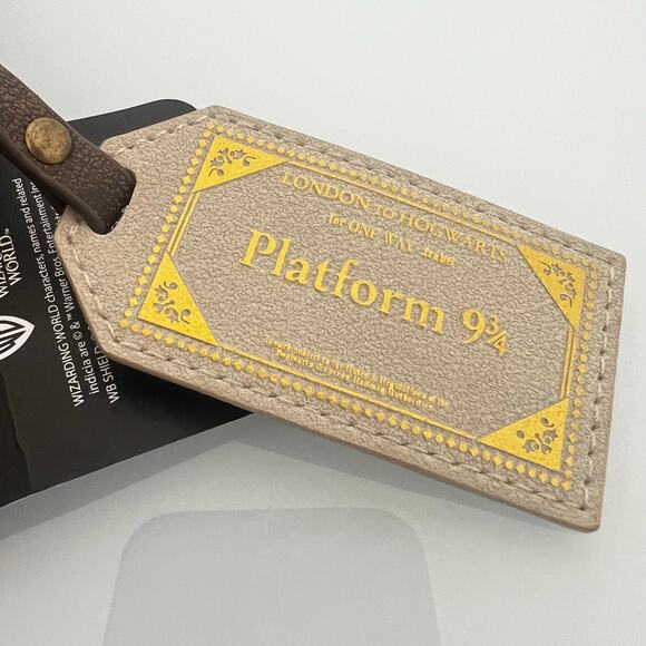 NWT Wizarding World Harry Potter Trunk Travel Bag Toiletry Bag Cosmetic Case - Picture 8 of 8